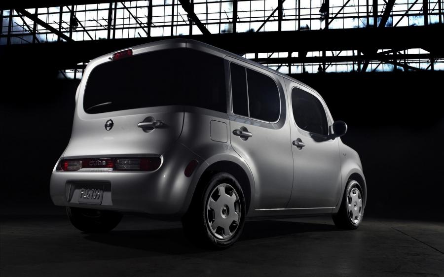  Nissan Cube 2009 года  (фото 105 из 137)